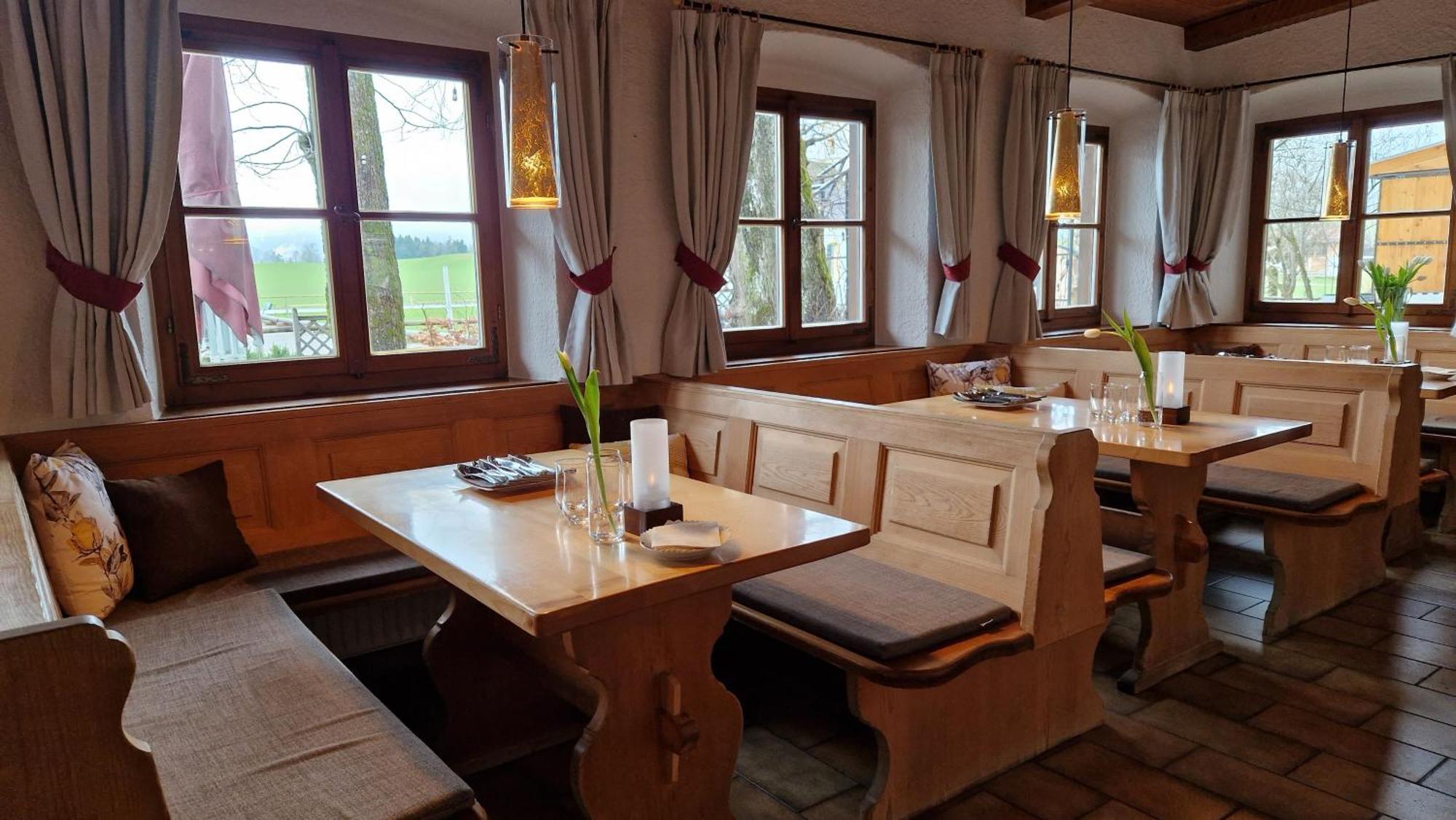 Hotel Landgasthof Alter Wirt Фишбахау Экстерьер фото